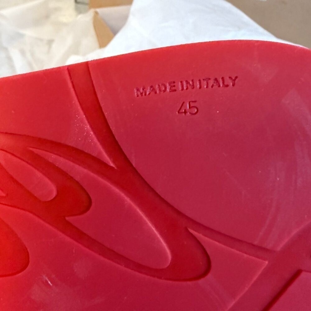 CHRISTIAN LOUBOUTIN 1201016 Mens Loubi Spiked Red/Back Rubber Flip Flops, 45 - Picture 7 of 8